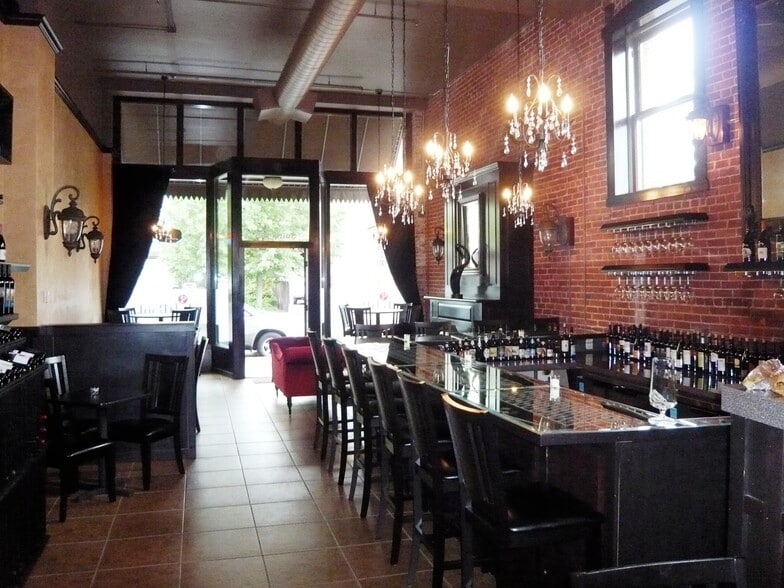 More Photos Of 108 N WASHINGTON St, Spokane Office For Lease