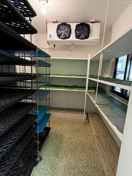 More Photos Of 99 3rd St, Maupin Restaurant For Sale