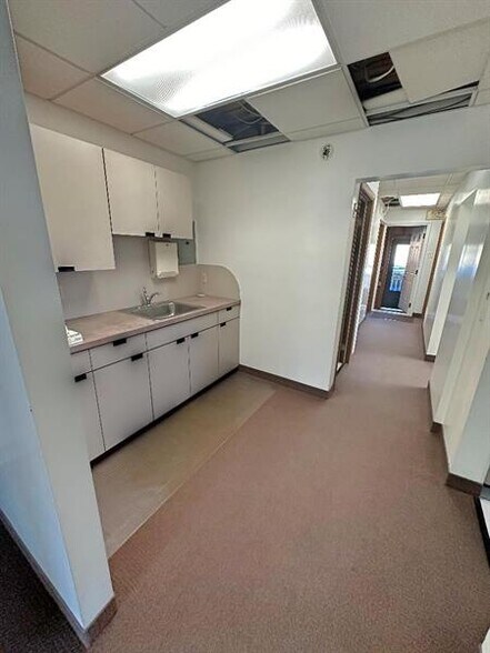 More Photos Of 5133 Brightwood Rd, Bethel Park Office Residential For Sale