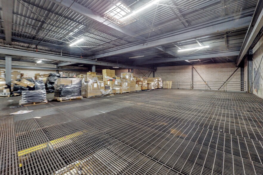 More Photos Of 201 2nd St, Perth Amboy Warehouse For Sale