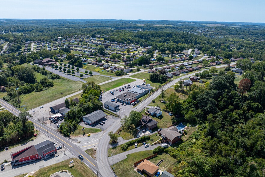 More Photos Of 605 Scenery Dr, Elizabeth Storefront Retail Office For Sale