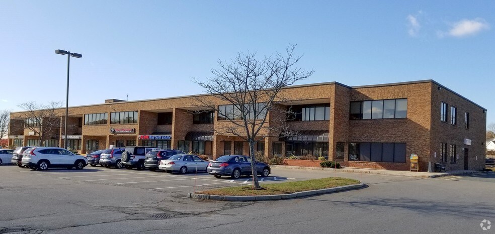More Photos Of 95-105 Eastern Ave, Dedham Office For Lease