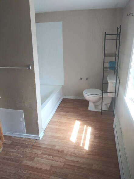 More Photos Of 424 Hill St, Front Royal Multifamily For Sale