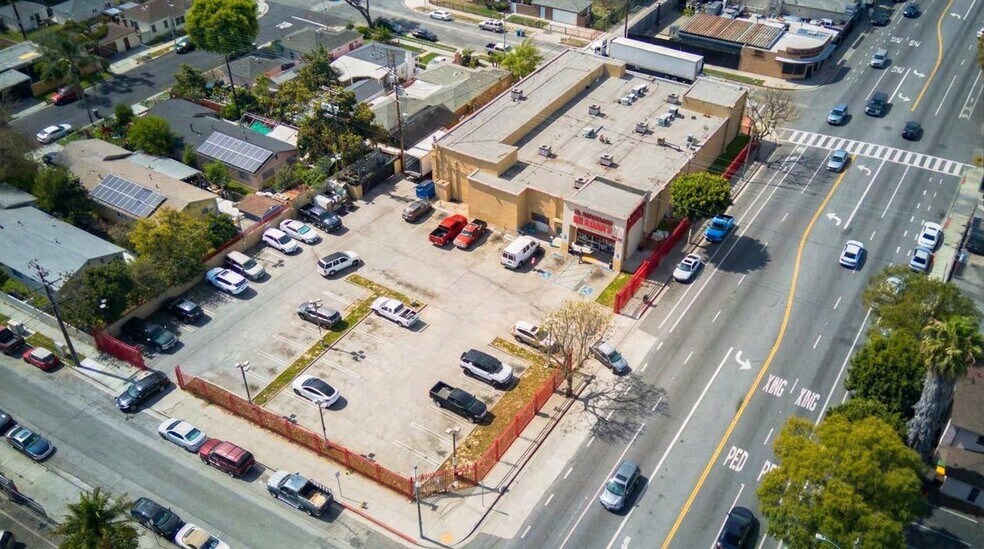 More Photos Of 1900 E Alondra Blvd, Compton Supermarket For Sale