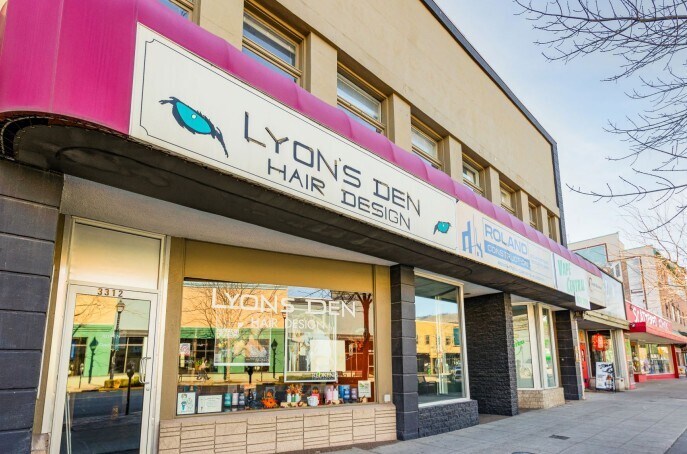 Primary Photo Of 3312-3316 30 Av, Vernon Storefront Retail Office For Sale