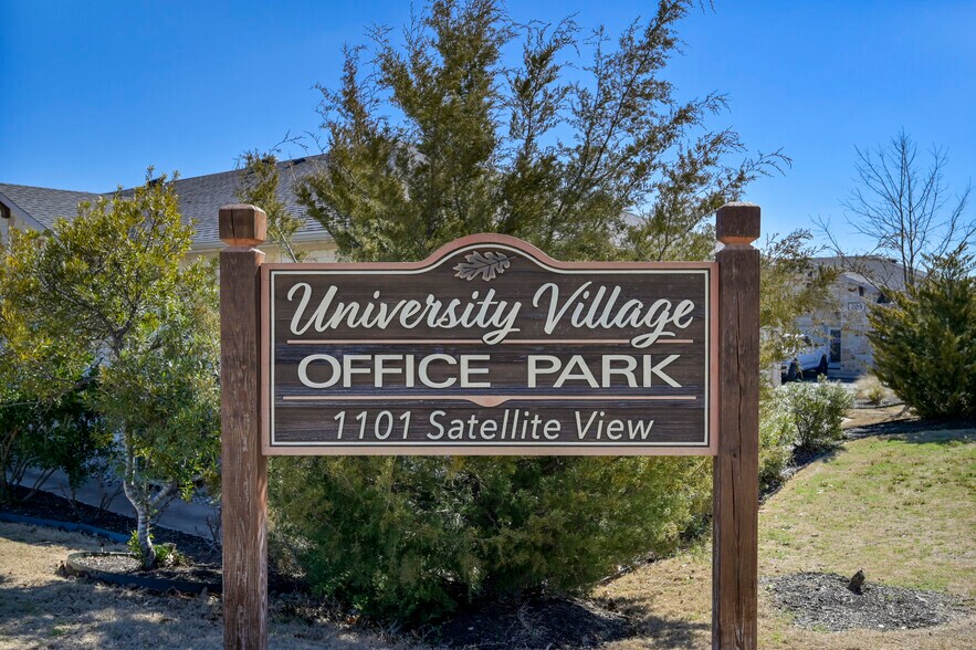 More Photos Of 1101 Satellite Vw, Round Rock Medical For Sale