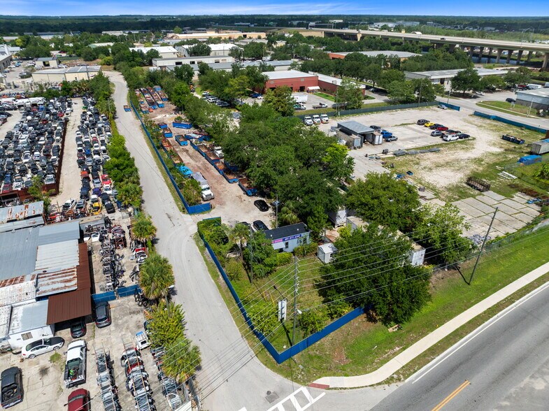 More Photos Of 2585 Jmt Industrial Dr, Apopka Industrial For Sale