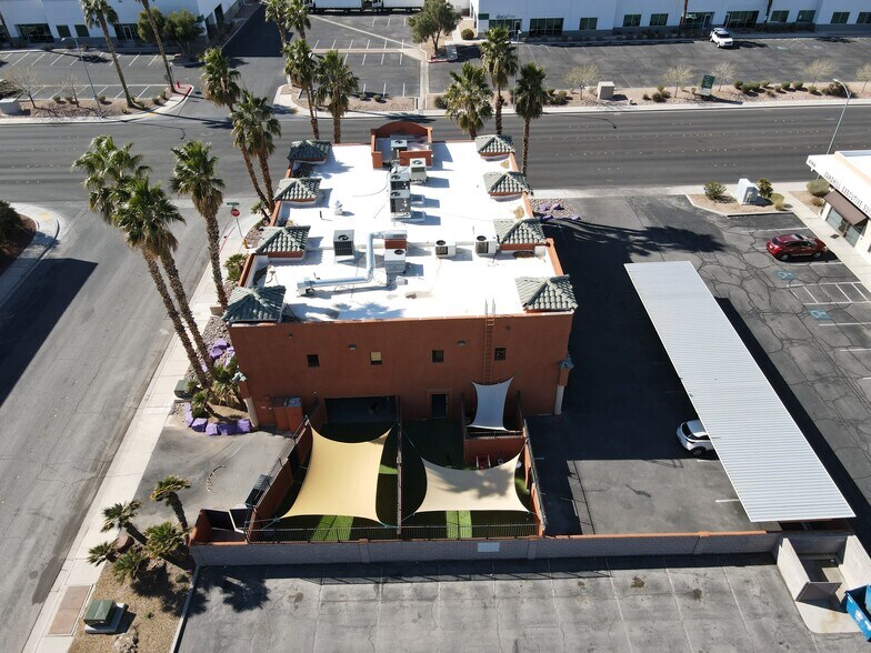 More Photos Of 6188 S Sandhill Rd, Las Vegas Veterinarian Kennel For Sale