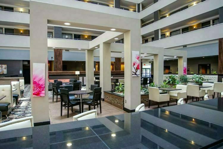 More Photos Of 28100 Franklin Rd, Southfield Hotel For Sale