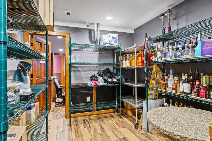 More Photos Of 5626 W Lincoln Hwy, Parkesburg Restaurant For Sale