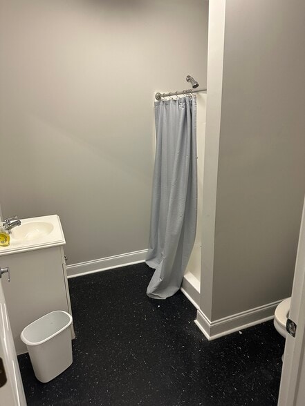 More Photos Of 195 Highway 9 South, Dawsonville Light Manufacturing For Sale