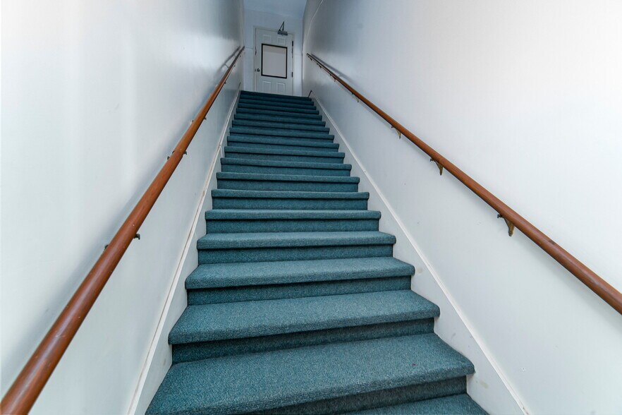 More Photos Of 1815 Central Ave, Augusta Religious Facility For Sale