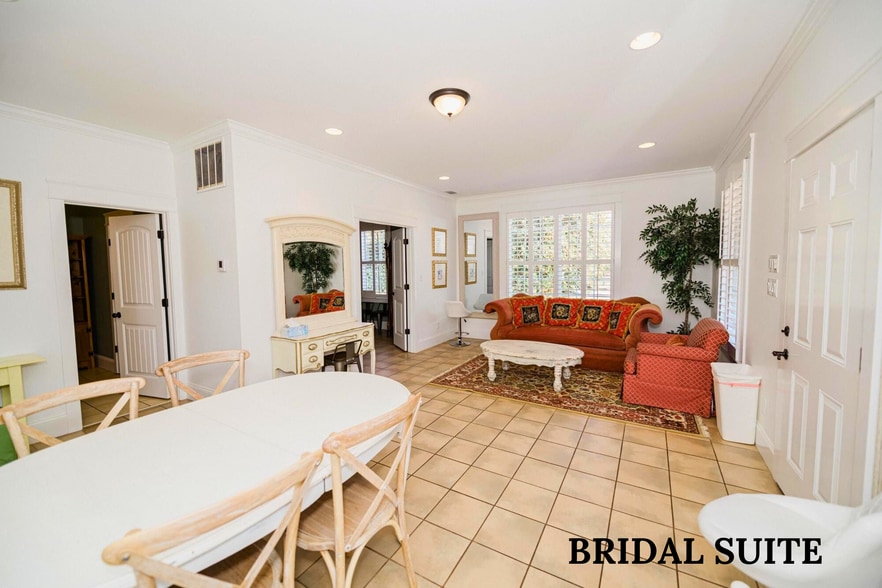 More Photos Of 2425 Highway 83, Monroe Lodge Meeting Hall For Sale