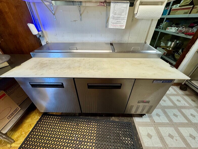 More Photos Of 503 E Main St, Medaryville Restaurant For Sale