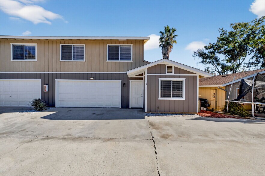 More Photos Of 631 Hillside Ter, Vista Apartments For Sale