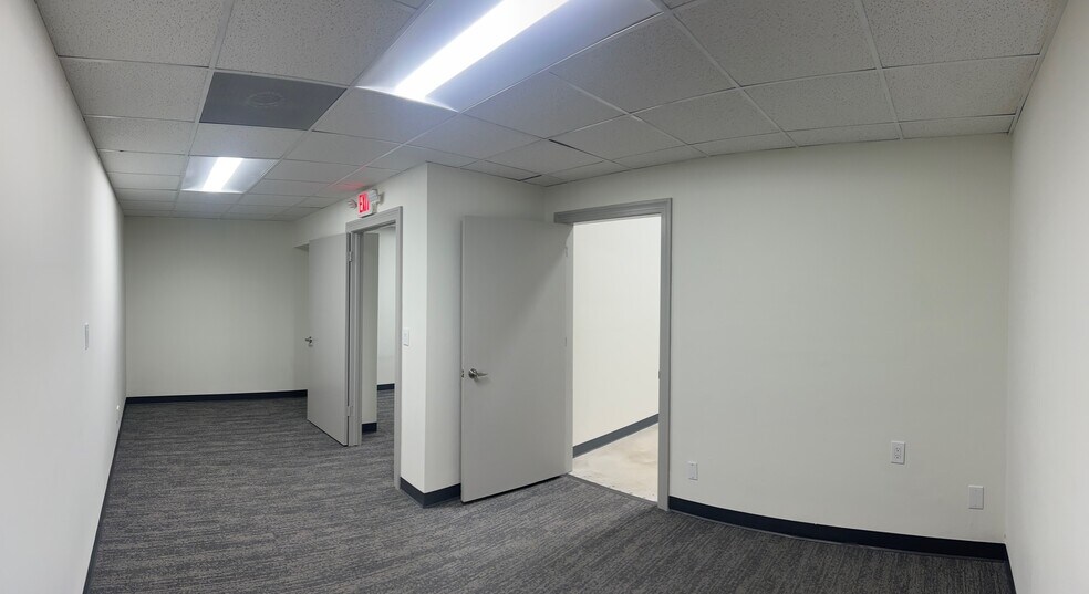 Primary Photo Of 3111 Fortune Way, Wellington Warehouse For Lease