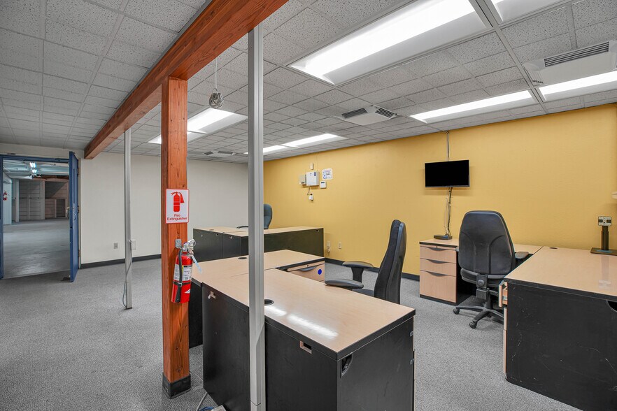 More Photos Of 679-687 N Thompson St, Portland Warehouse For Lease