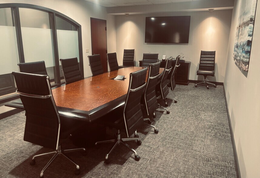 More Photos Of 205 Powell Pl, Brentwood Office For Lease
