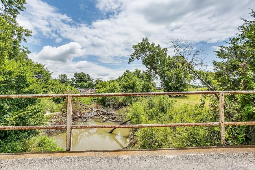 More Photos Of 4200 I-20, Willow Park Land For Sale