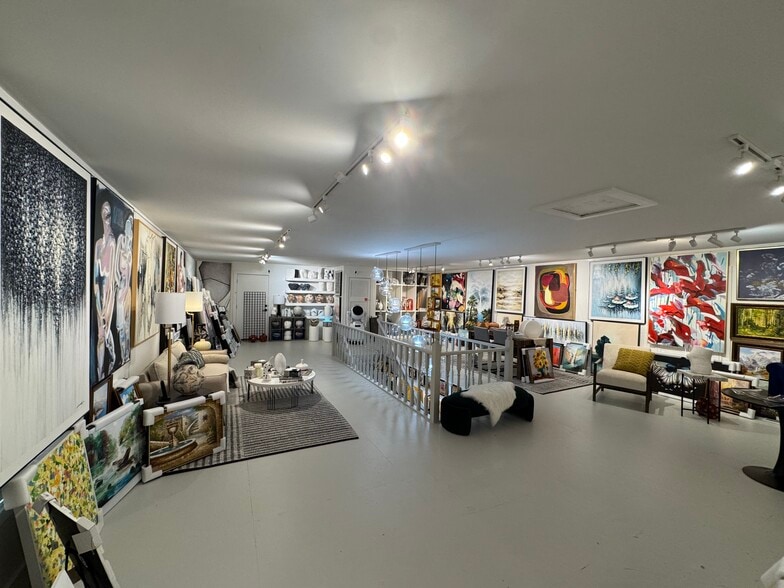 More Photos Of 1113 N 9th Ave, Pensacola Freestanding For Lease