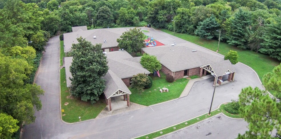 More Photos Of 3010 Tuggle Ave, Nashville Office For Lease