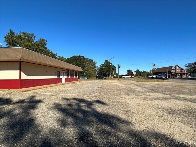 More Photos Of 2203 Highway 134, Kinston Restaurant For Sale