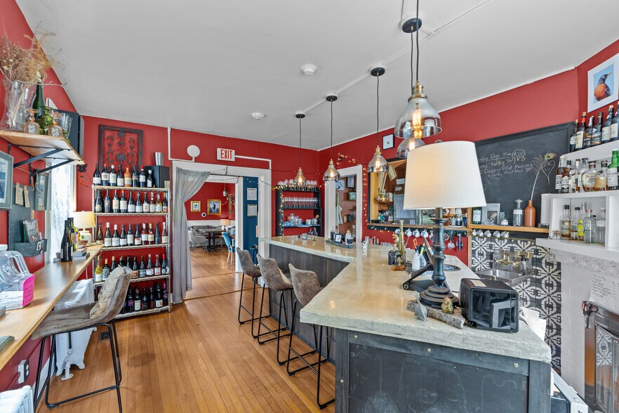 More Photos Of 1231 Boissevain Ave, Norfolk General Retail For Sale