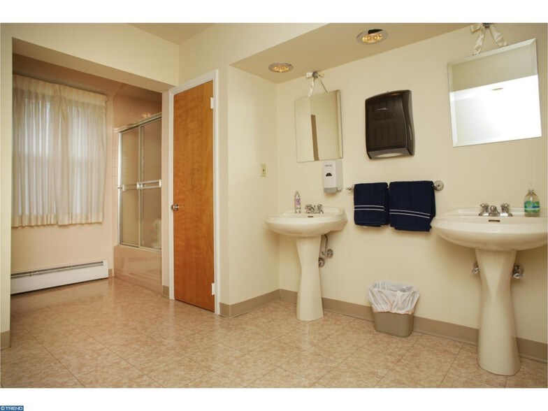 More Photos Of 1 N Ormond Ave, Havertown Office For Lease