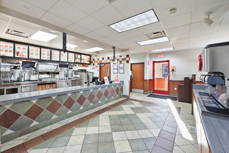More Photos Of 310 S Boulder Hwy, Henderson Fast Food For Lease