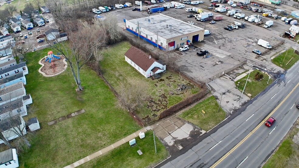 More Photos Of 28705 Joy rd, Westland Religious Facility For Sale