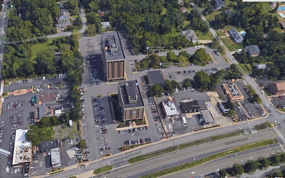 More Photos Of 7630 Little River Tpke, Annandale Office For Lease