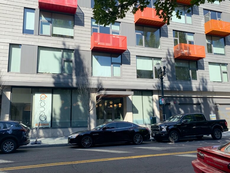 More Photos Of 151 NW 9th Ave, Portland Apartments For Lease