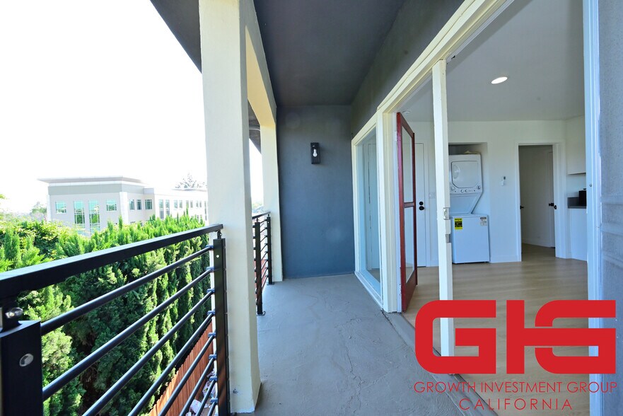 More Photos Of 425 N Raymond Ave, Pasadena Apartments For Sale