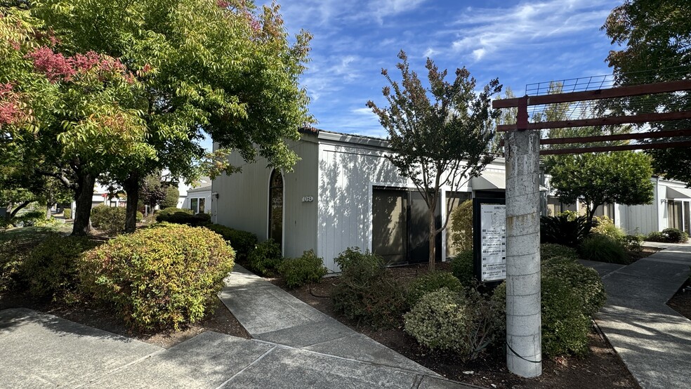 Primary Photo Of 169 Lynch Creek Way, Petaluma Medical For Lease