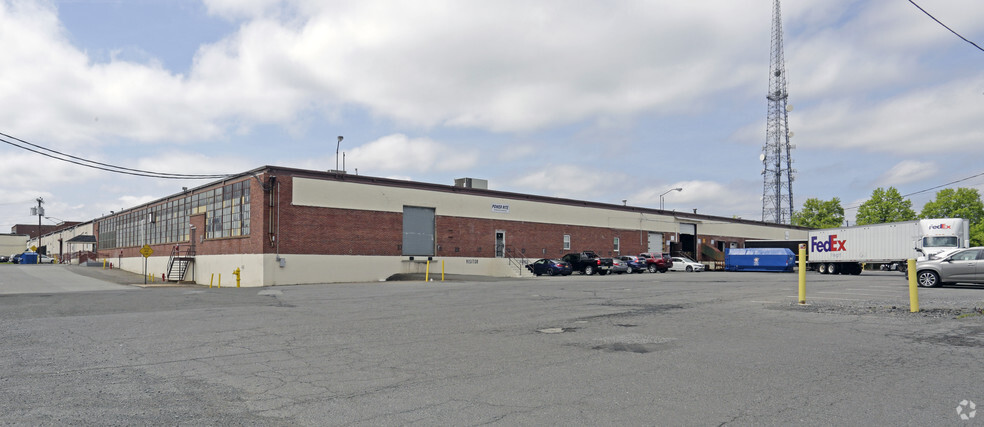 Primary Photo Of 625 Jersey Ave, New Brunswick Warehouse For Lease