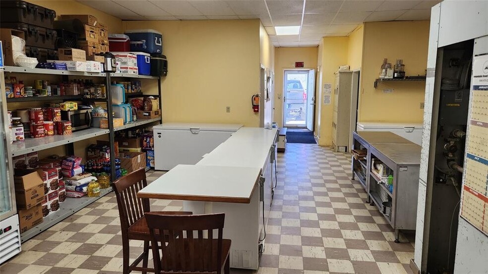 More Photos Of 5 N Central Ave, Cut Bank Restaurant For Sale