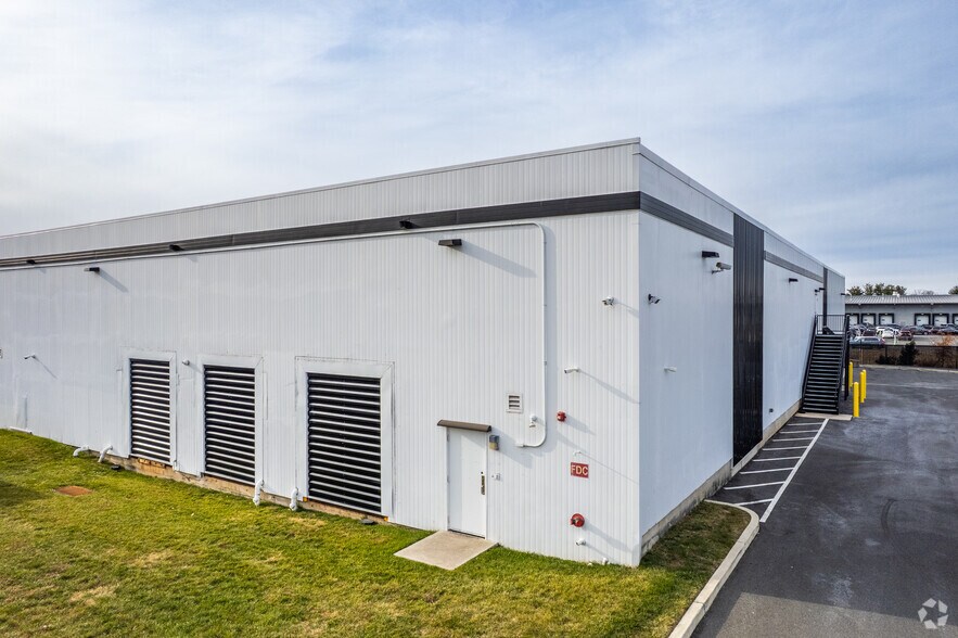 More Photos Of 700 Creek Rd, Delanco Industrial For Sale