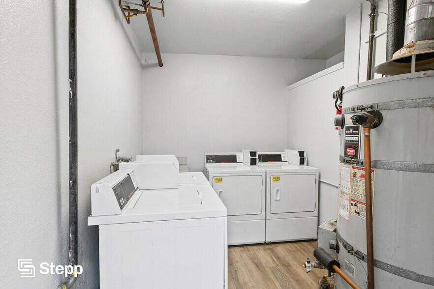 More Photos Of 636 Linden Ave, Long Beach Apartments For Sale