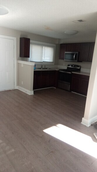 More Photos Of 2336-2404 Julia Ave, Charlotte Manufactured Housing Mobile Home Park For Sale