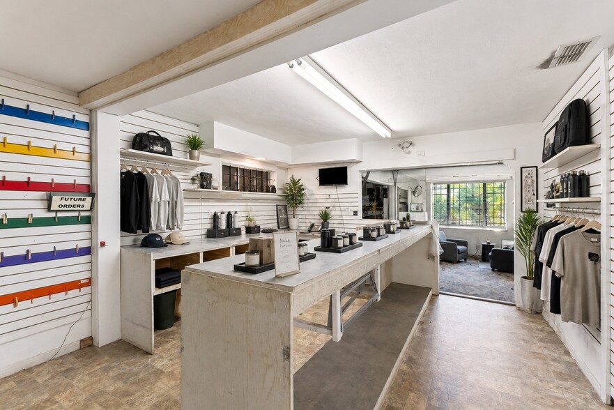 More Photos Of 5034 N Nebraska Ave, Tampa Freestanding For Sale