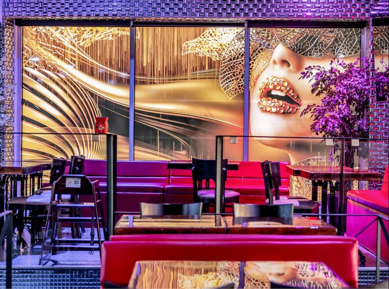 More Photos Of 118-124 S Union St, Lawrence Restaurant For Sale