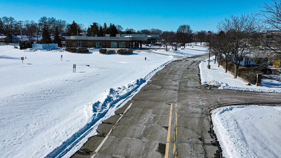 More Photos Of 3425 Hobson Rd, Fort Wayne Storefront Retail Office For Sale
