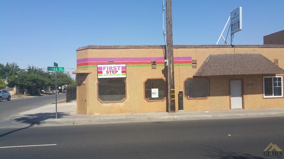 More Photos Of 530 Union Ave, Bakersfield Storefront Retail Office For Sale