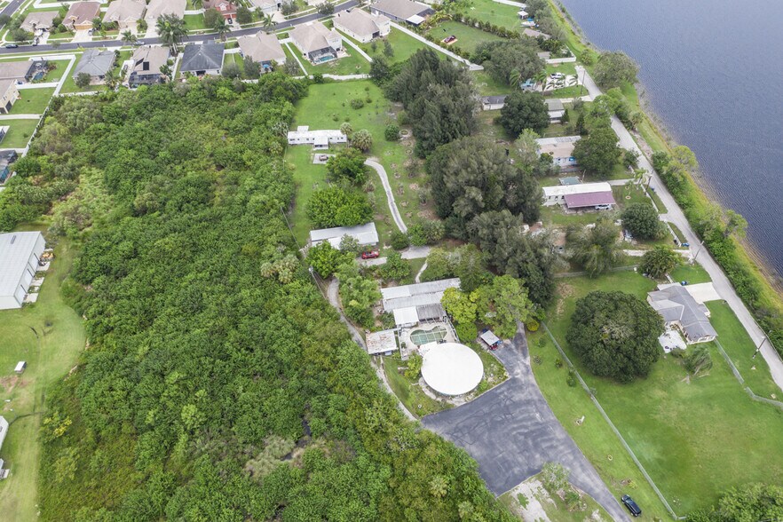 More Photos Of 1603 W Shell Point Rd, Ruskin Land For Sale