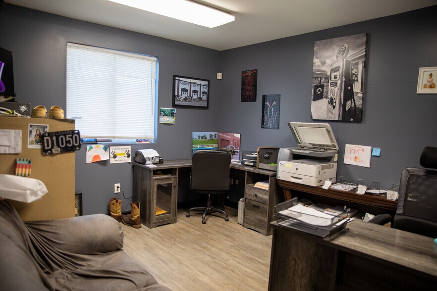 More Photos Of 2098 Bay Rd, Milford Industrial For Sale