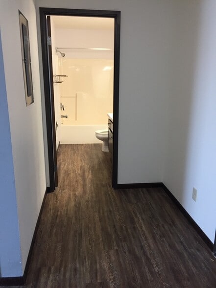 More Photos Of 3502 Interstate Blvd, Fargo Apartments For Sale