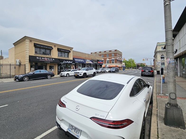 More Photos Of 271-273 Fulton Ave, Hempstead Restaurant For Lease
