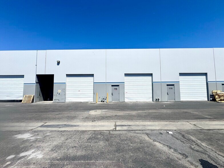 More Photos Of 6625 S Valley View Blvd, Las Vegas Light Distribution For Lease