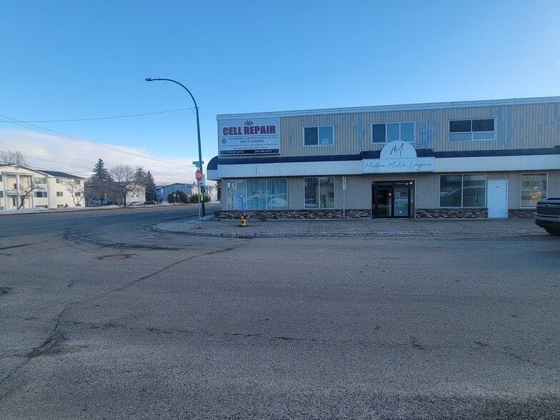 More Photos Of 1552 Quinn St, Prince George General Retail For Lease