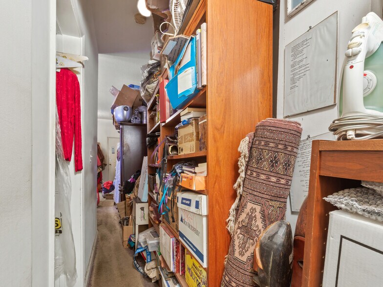 More Photos Of 1223 N St NW, Washington Apartments For Sale